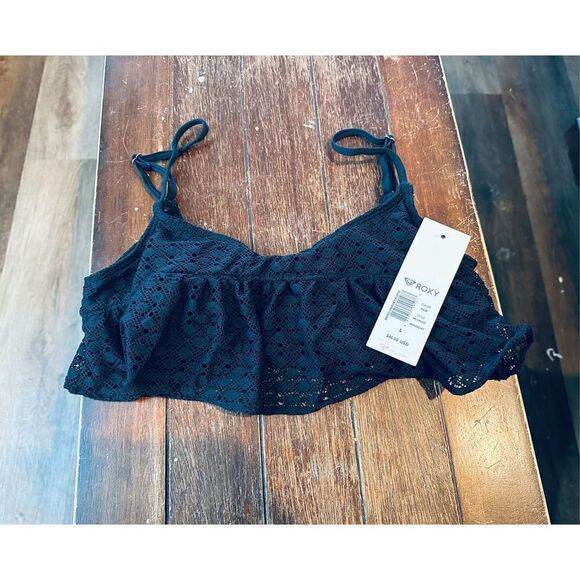 Roxy JUNIORS Doted Crochet Flutter Bikini Top - Picture 1 of 7
